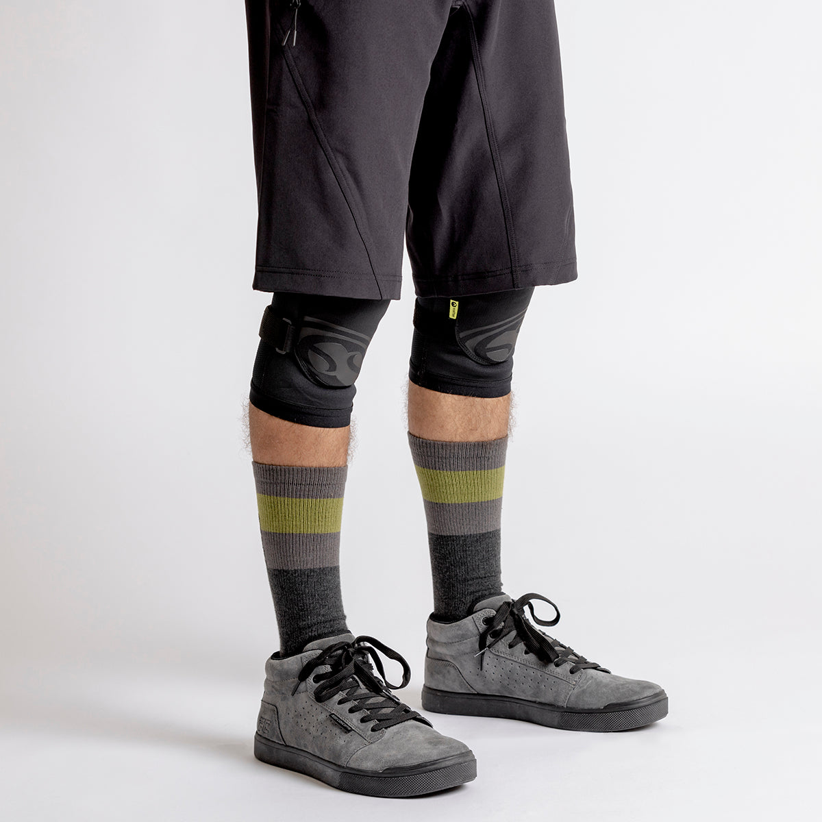 Carve Evo Shorts - Schwarz iXS