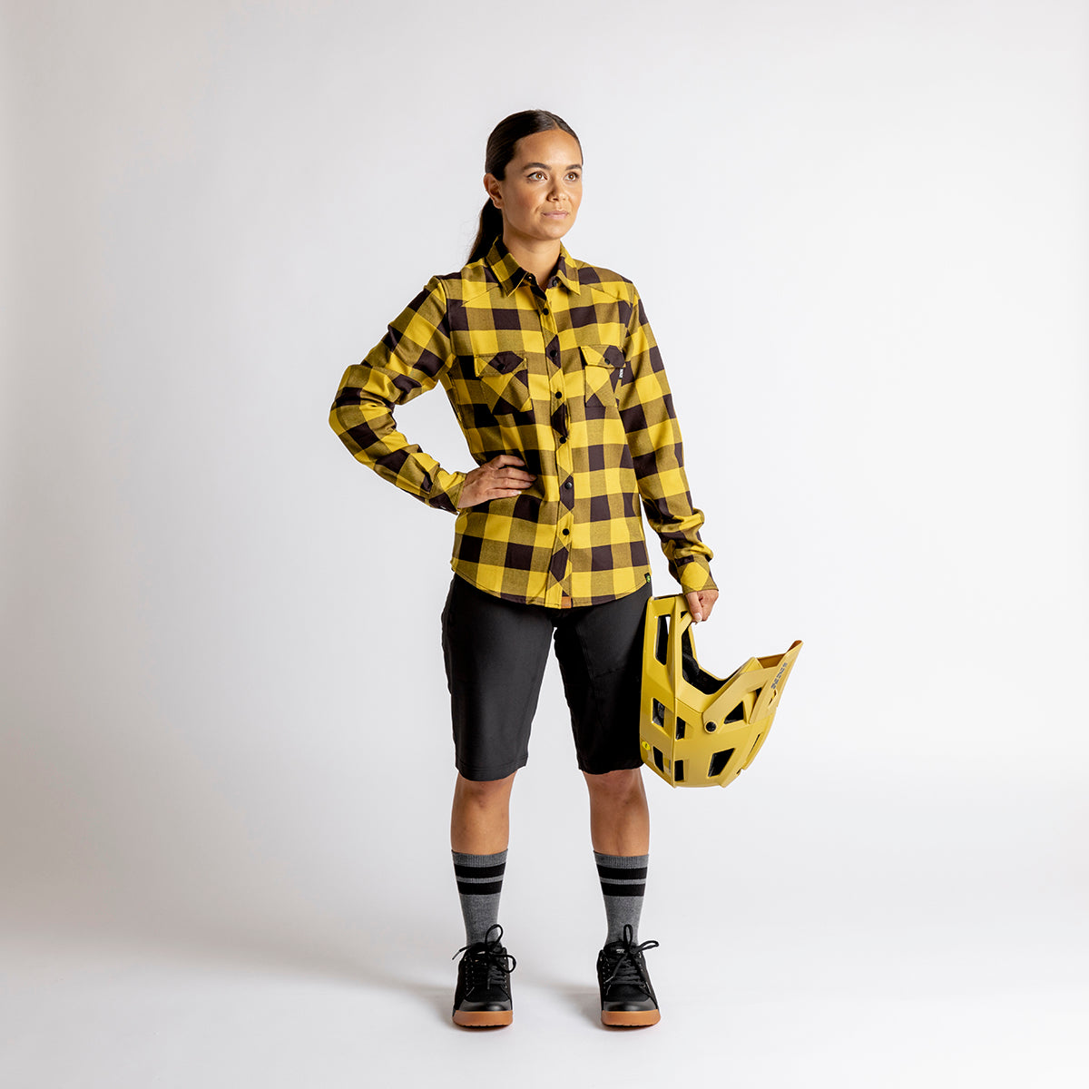 Carve Digger Womens Shirt - Acacia / Black iXS