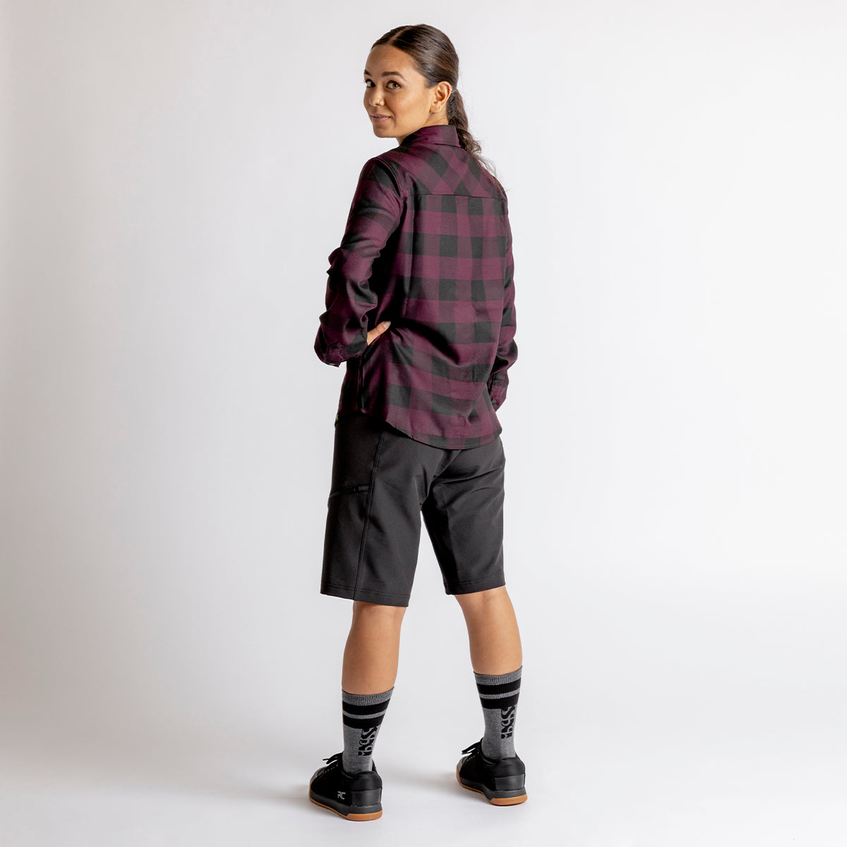 Carve Digger Womens Shirt - Raisin/Black iXS