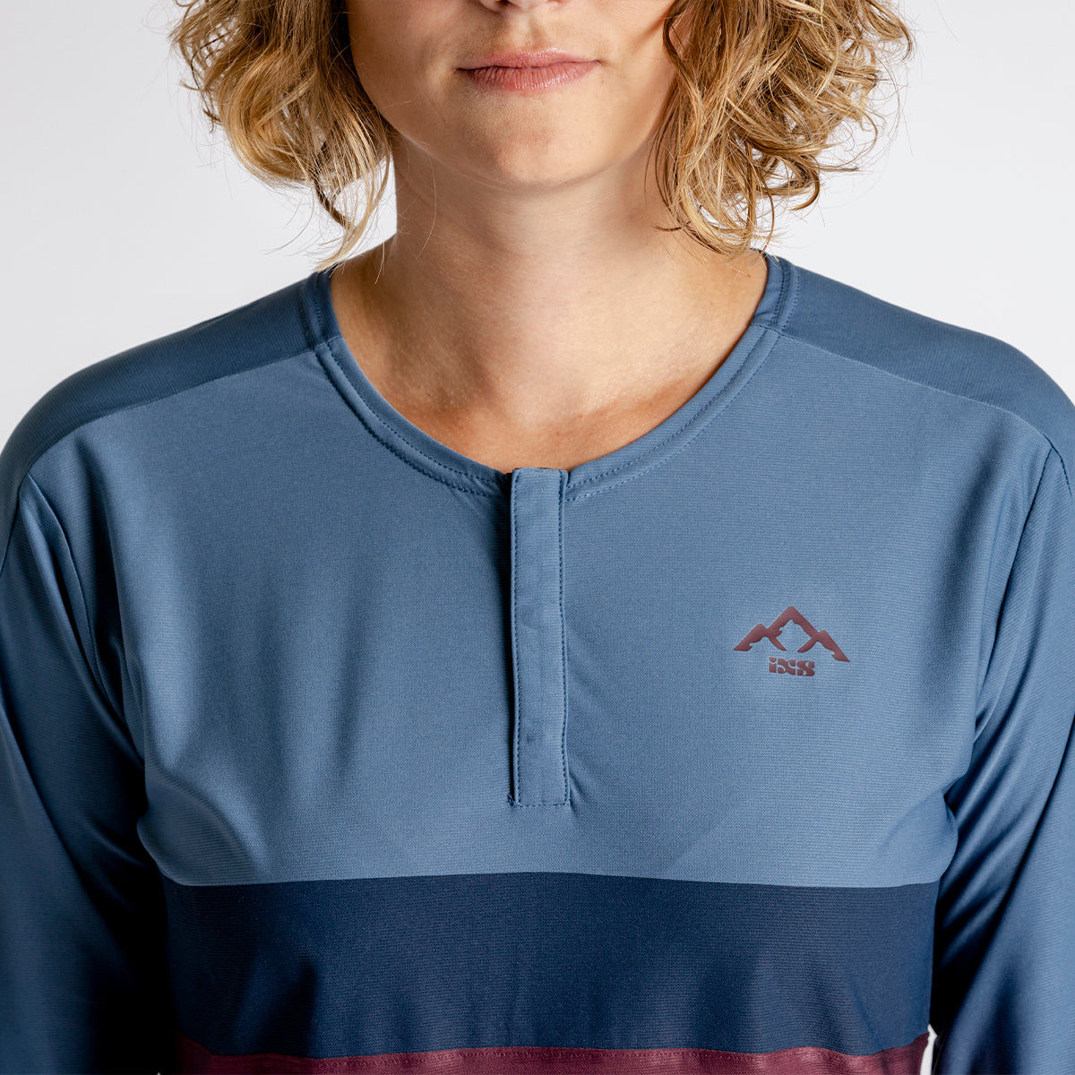 Flow XTG Women's Long Sleeve Henley - Raisin / Marine iXS