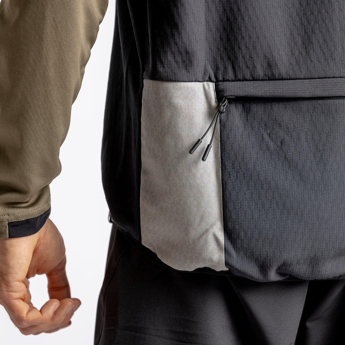 Flow Vest - black iXS