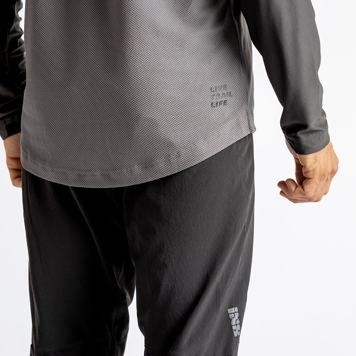 Flow XTG Long Sleeve Henley - Graphite-Black iXS