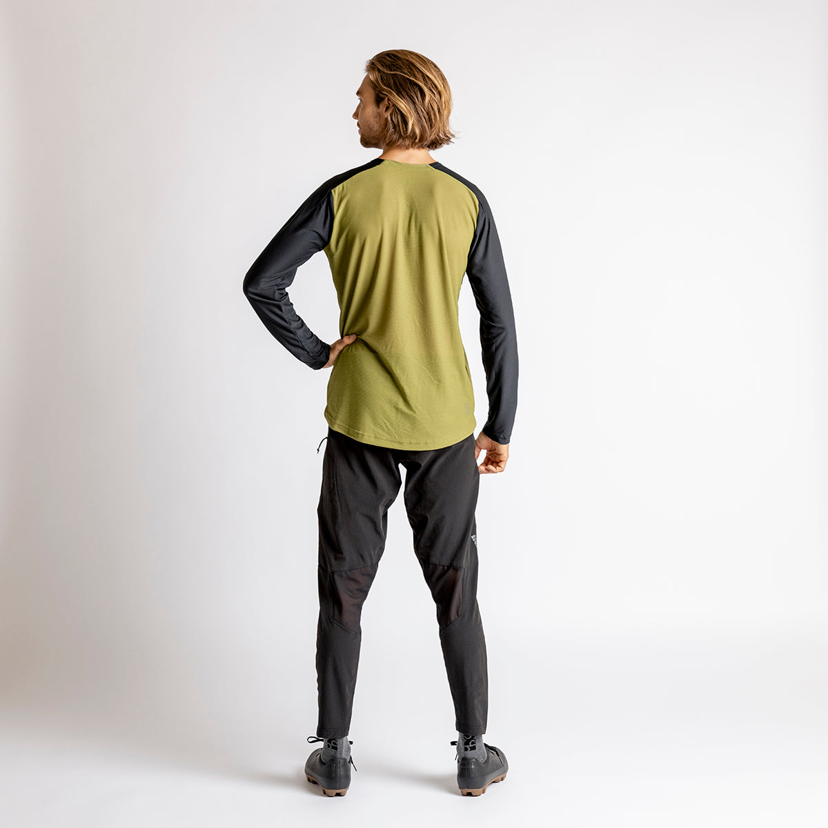 Flow XTG Long Sleeve Henley - Olive/Black iXS