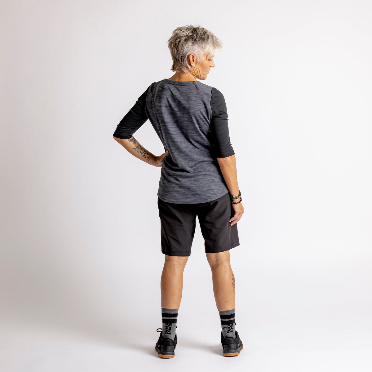 Carve Hip-Hugger Women Shorts - Black iXS