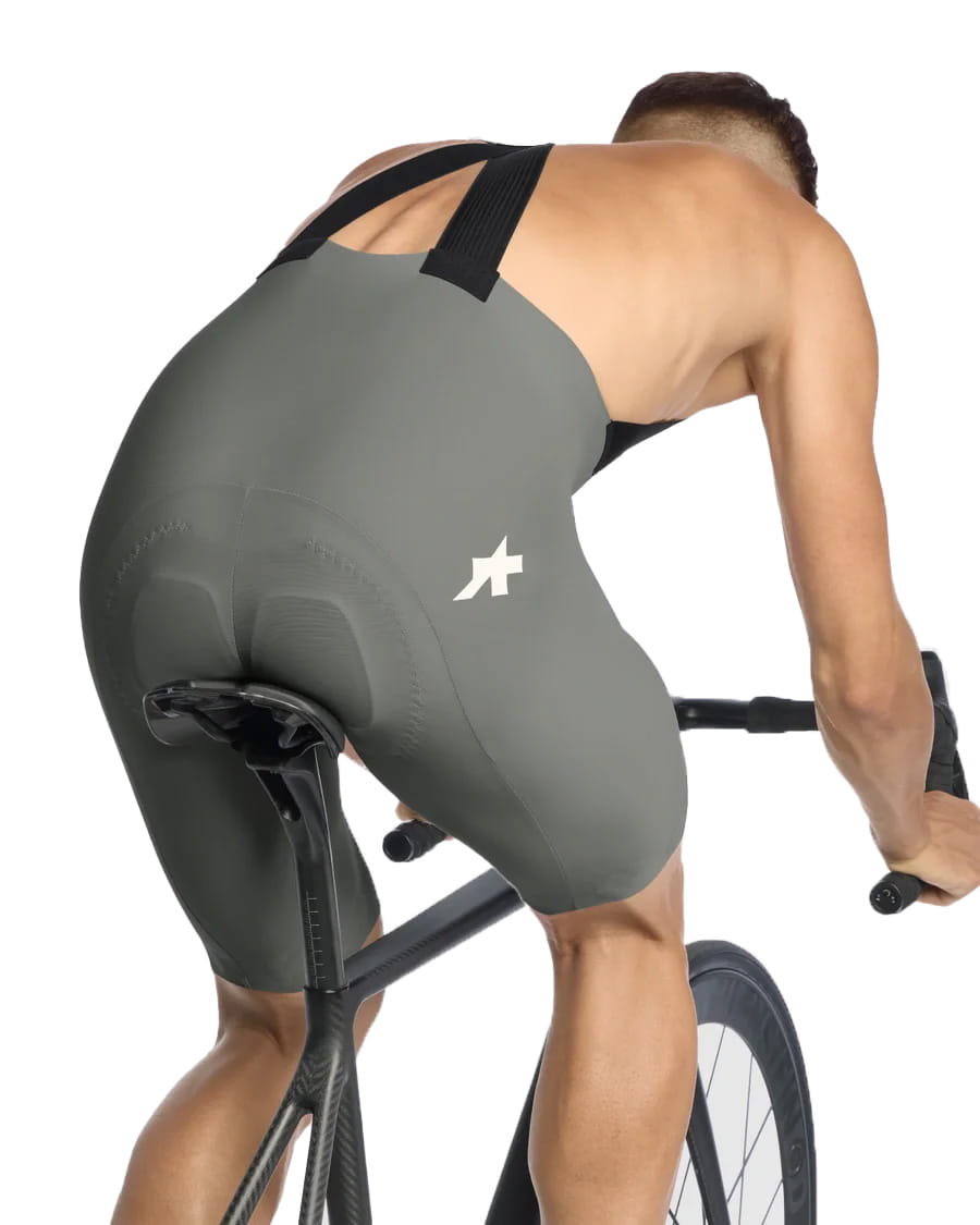 EQUIPE R Bib Shorts S11 - Edge Green Assos