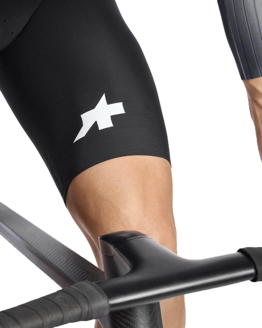 LE HOUDINI Roadsuit S11 - Fanatic Silver Assos