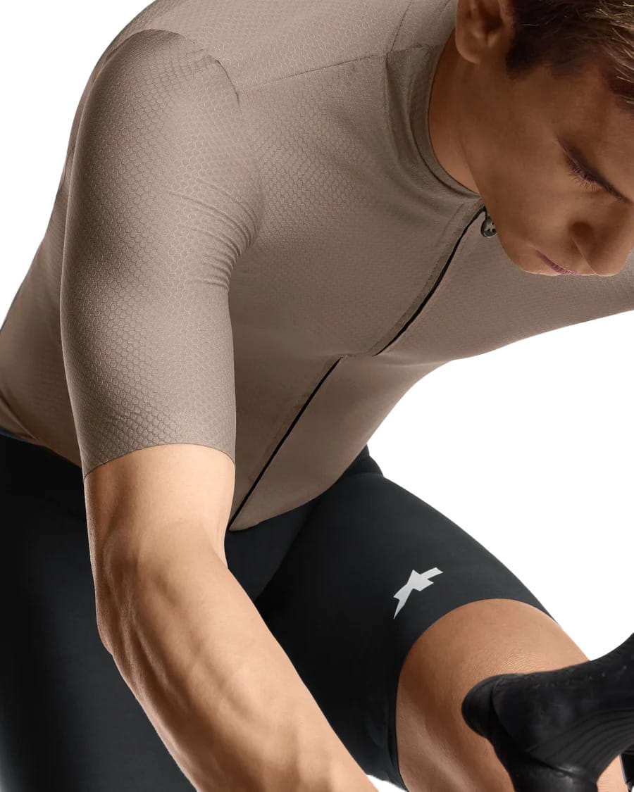 EQUIPE R Jersey S11 - Terra Sand Assos