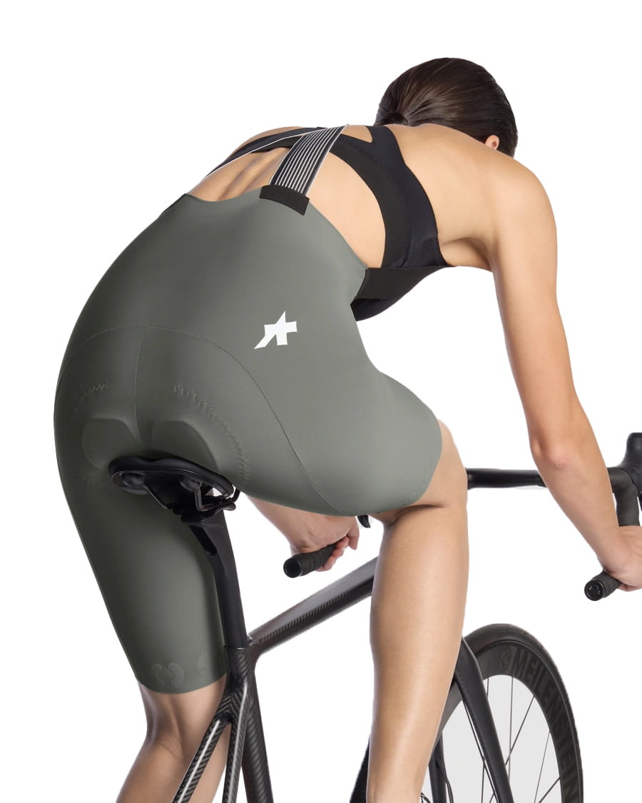 DYORA R Bib Shorts S11 - Edge Green Assos