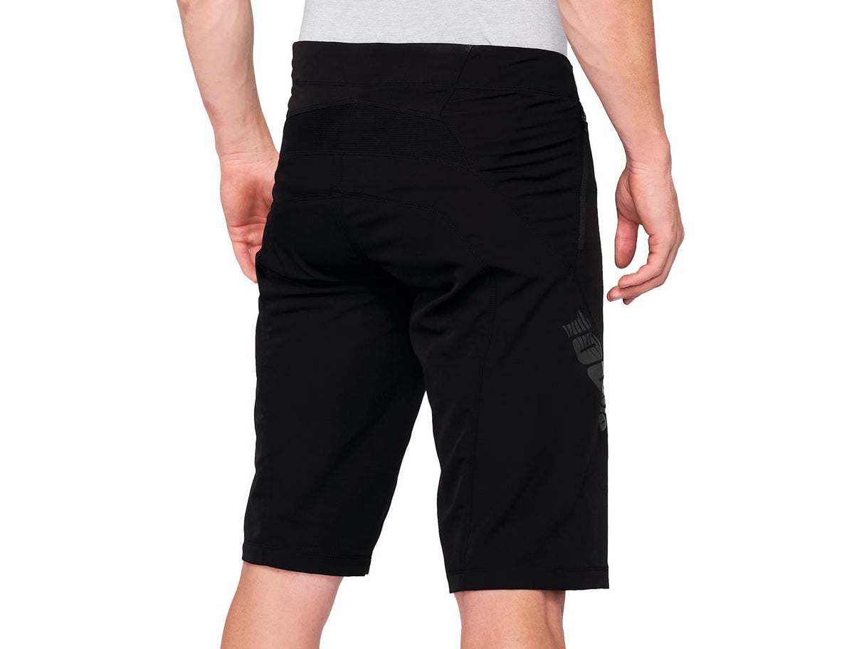 Airmatic Shorts - black