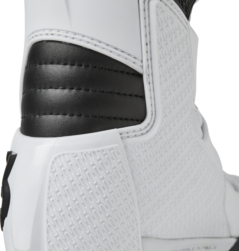 Comp Boot - White
