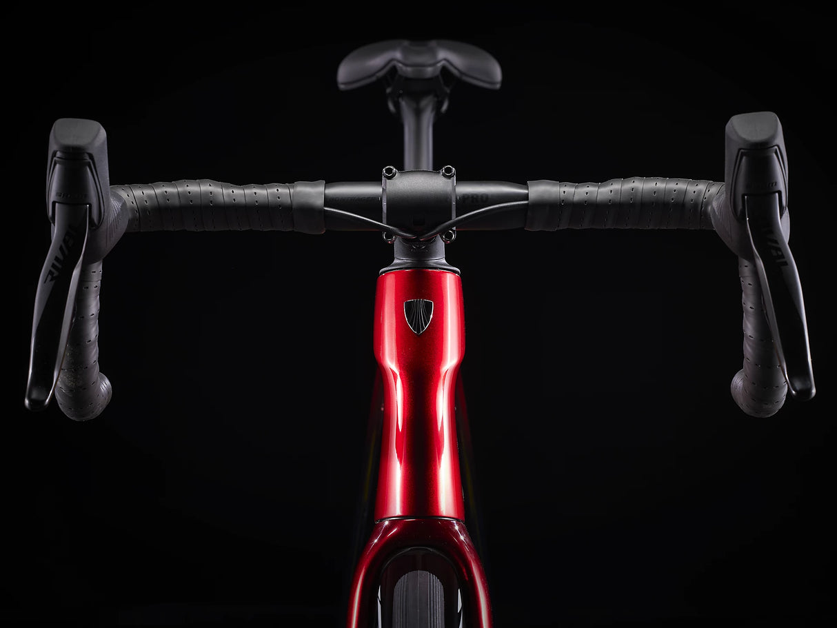 Domane SLR 6 eTap Gen 4 Metallic Red Smoke to Blue Smoke Fade