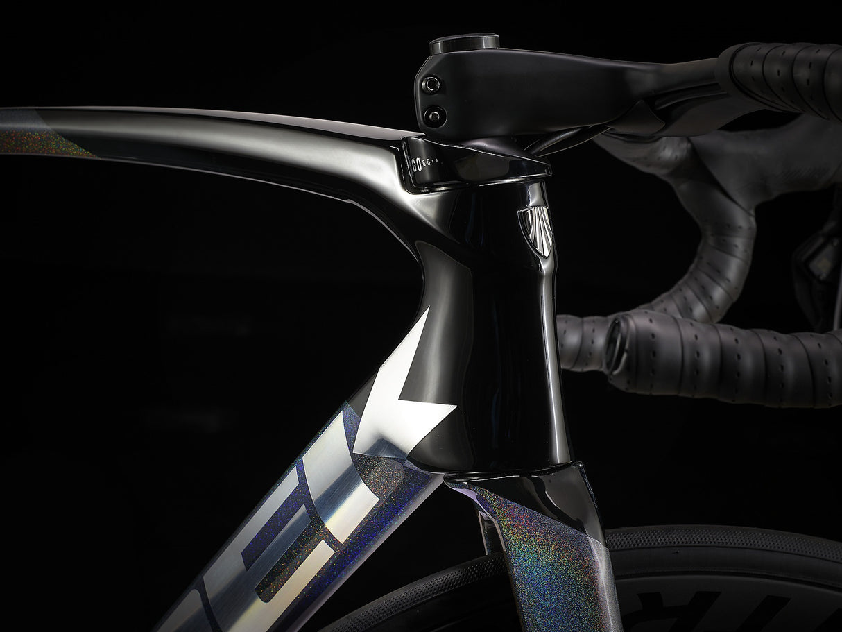 Émonda SLR 7 Dark Prismatic/Trek Black