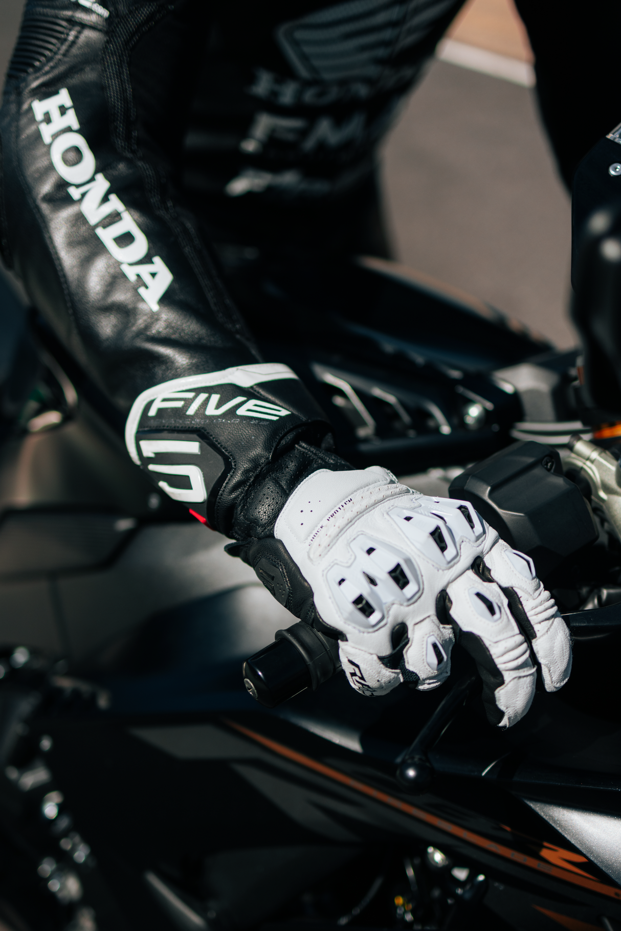 Handschuh RFX3 Evo schwarz-weiss