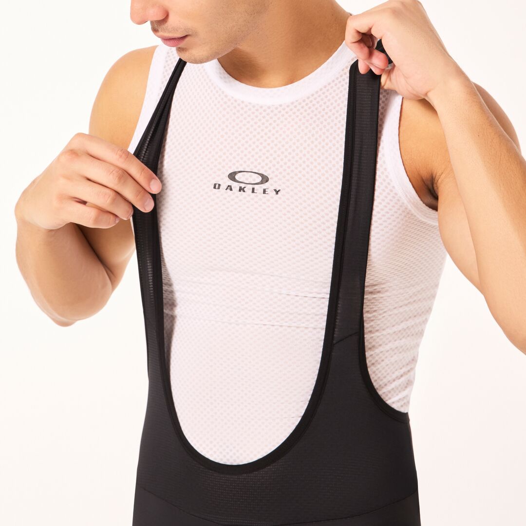 Endurance Base Layer Sleveless - White