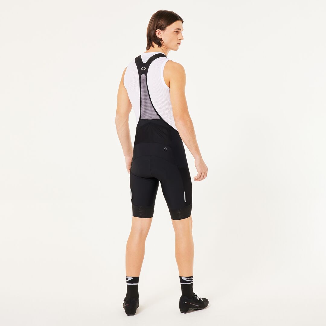 Off Grid Cargo Bib Short 2.0 - Blackout