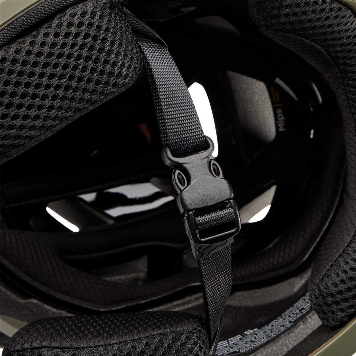 Proframe Helm CE Clyzo - Olive Green