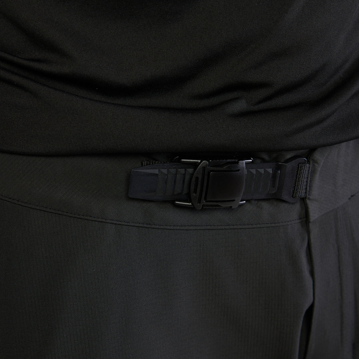 Ranger 2.5L Water Hose - Black