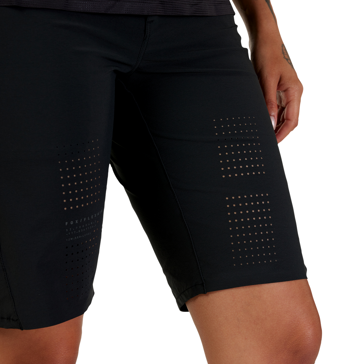 Women Flexair Shorts - Black