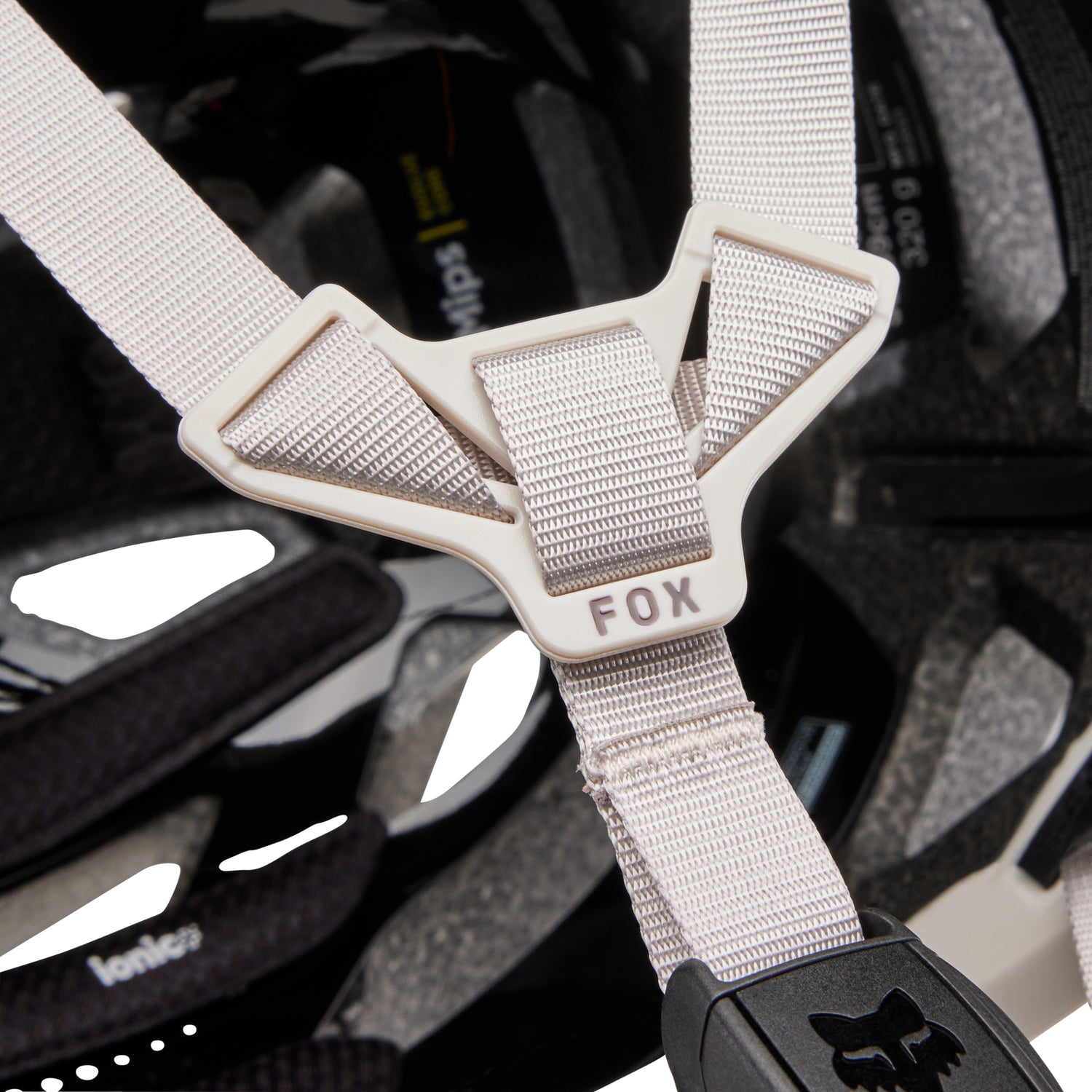Crossframe Pro Helm - Vintage White