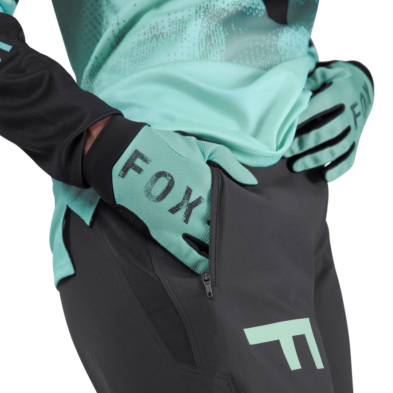 Womens Ranger Hose Kairos - Turquoise