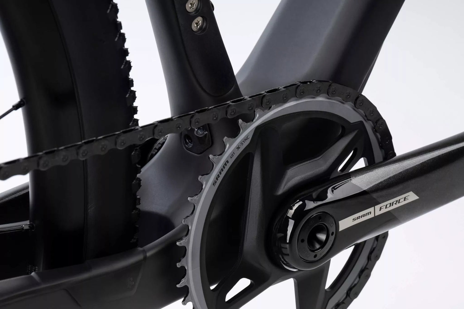 ASKET CF 30 - Raw carbon / silver