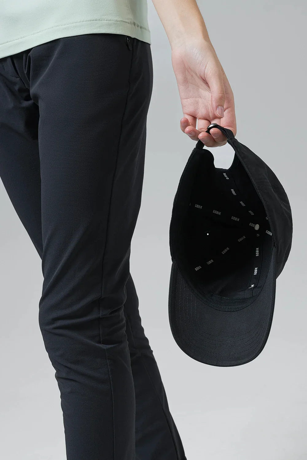 Cap Unwind - Black Lead