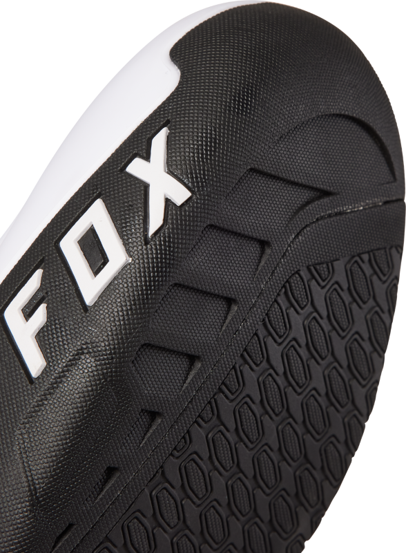 Instinct Boot - White