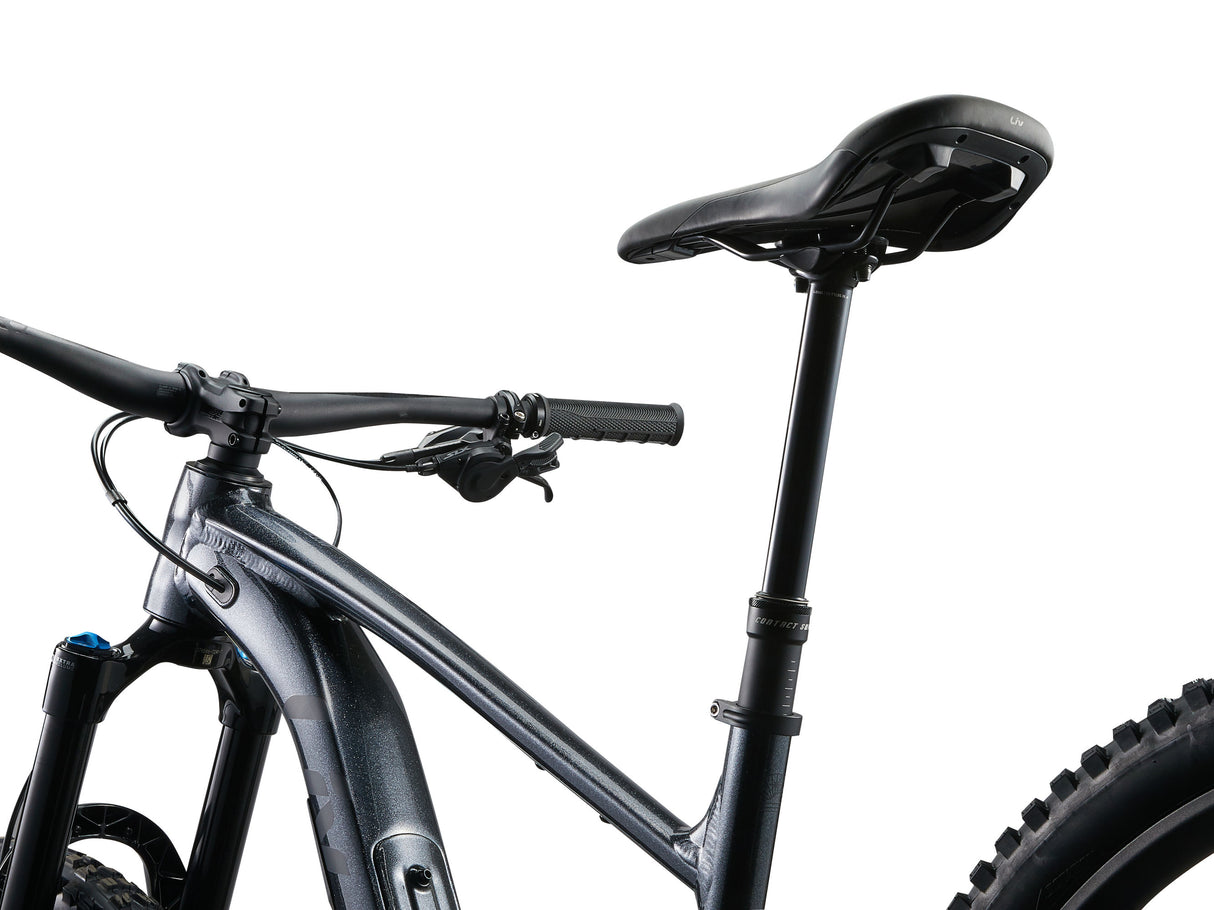 Intrigue X 1 - Black Diamond