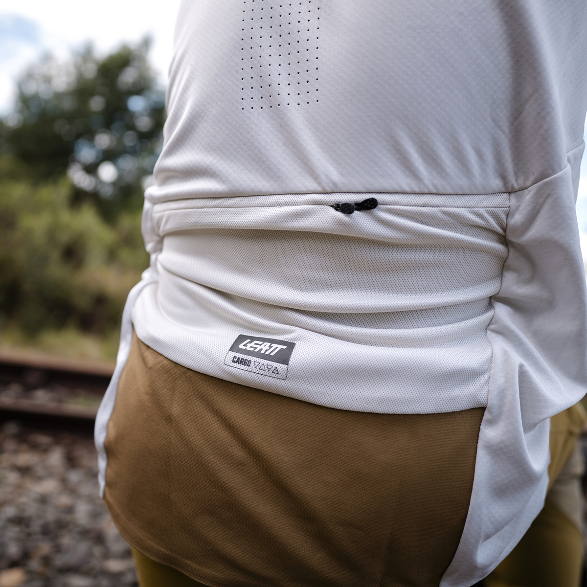 Jersey MTB Trail 6.0 Cargo Long Sleeve - Brass Brown Leatt
