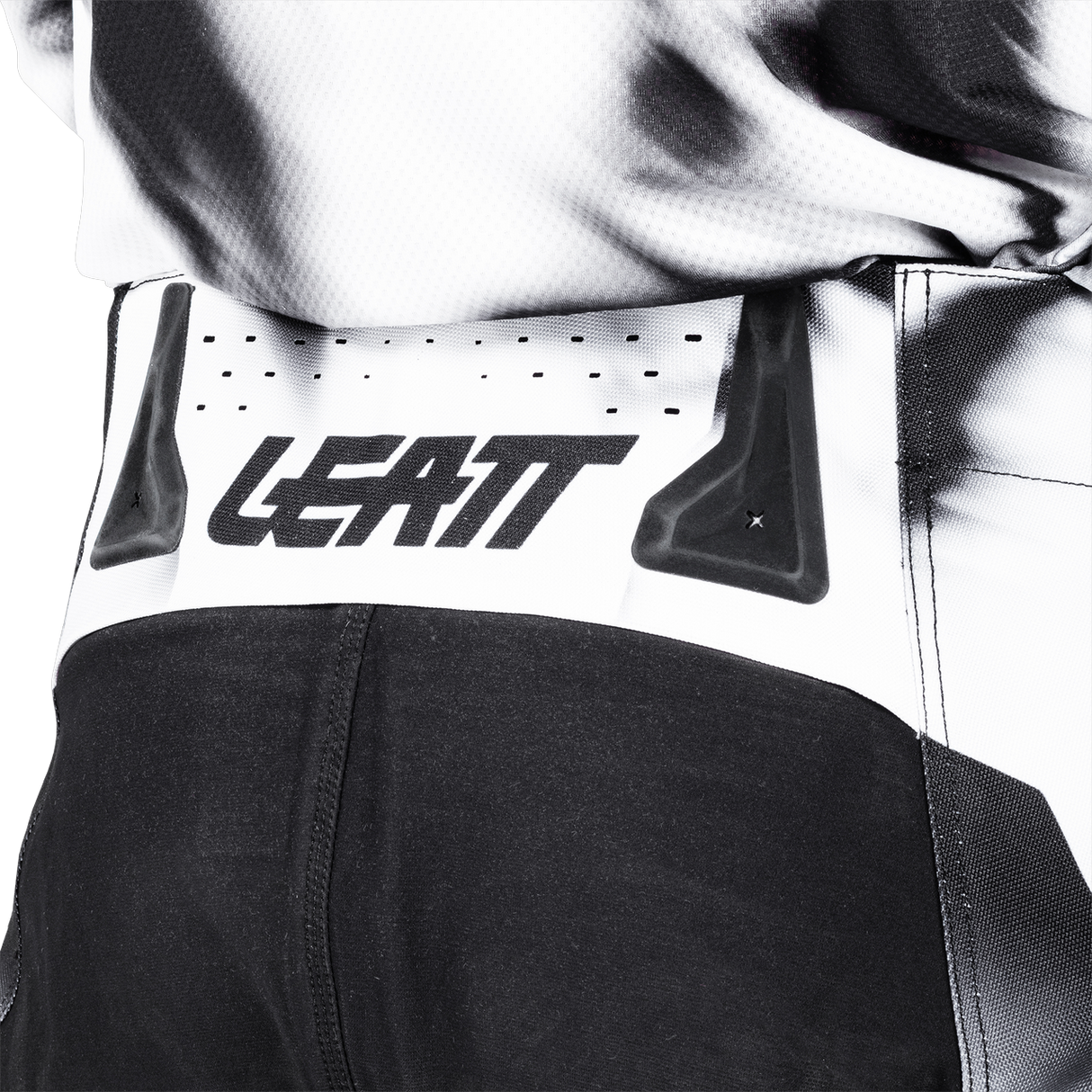 Pant Moto 4.5 - White