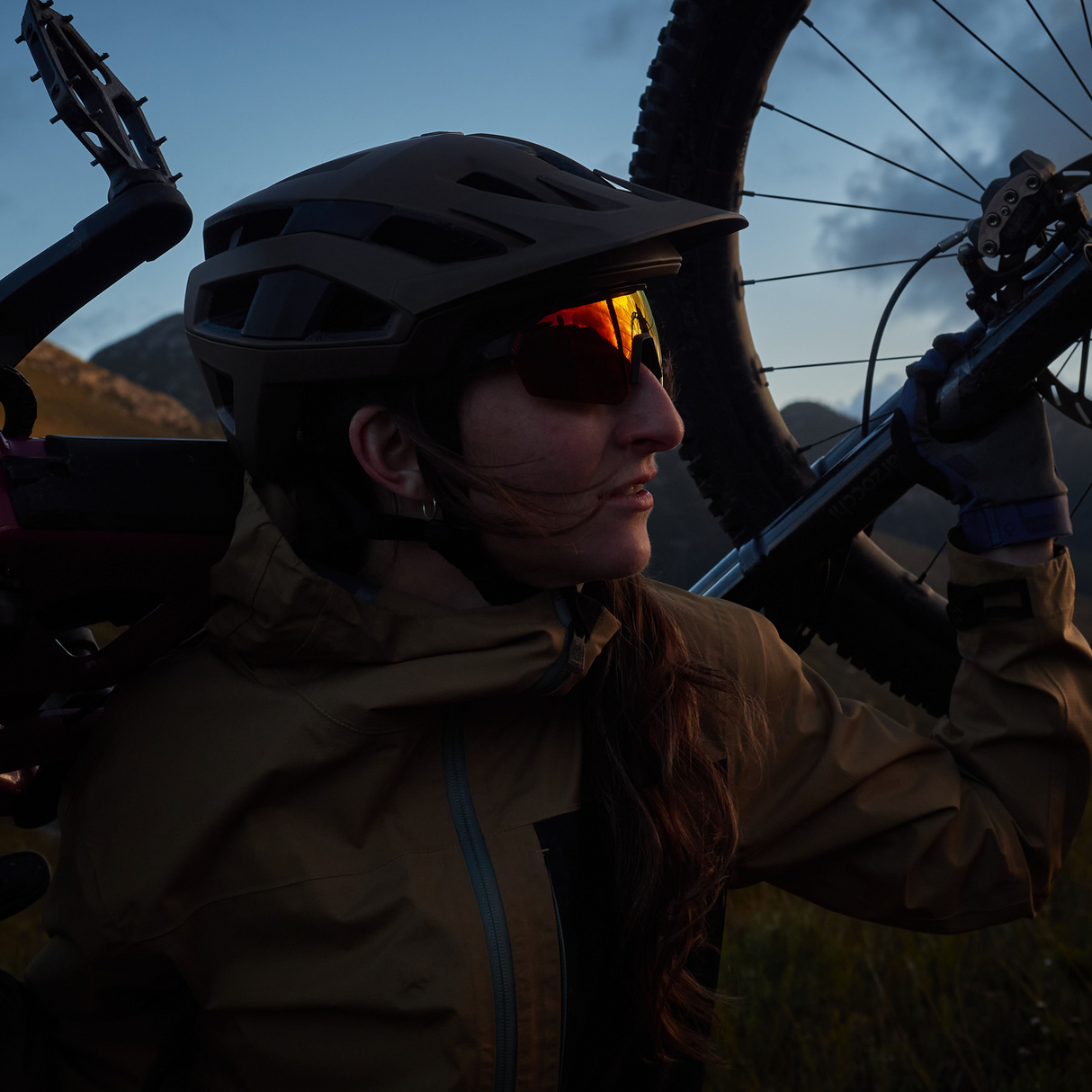 Sunglasses SpeedViz Lite - Satin Black Iriz Cryztal Red 13 VLT