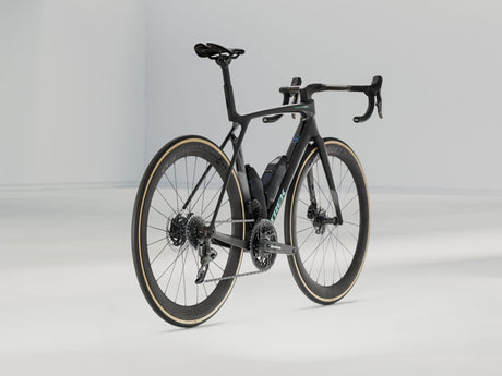 Madone SLR 7 AXS Gen 8 - Matte/Gloss Carbon Smoke