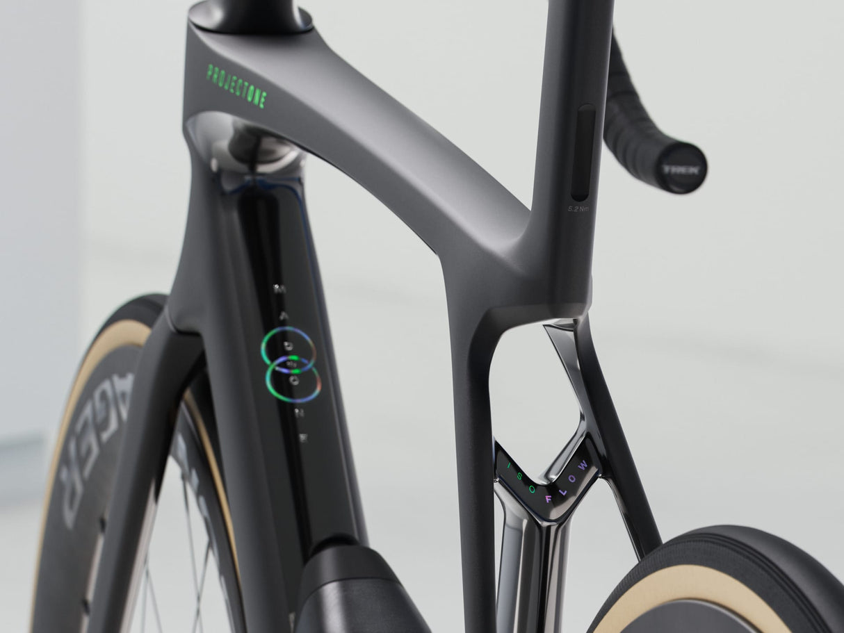 Madone SLR 7 Gen 8 - Matte/Gloss Carbon Smoke