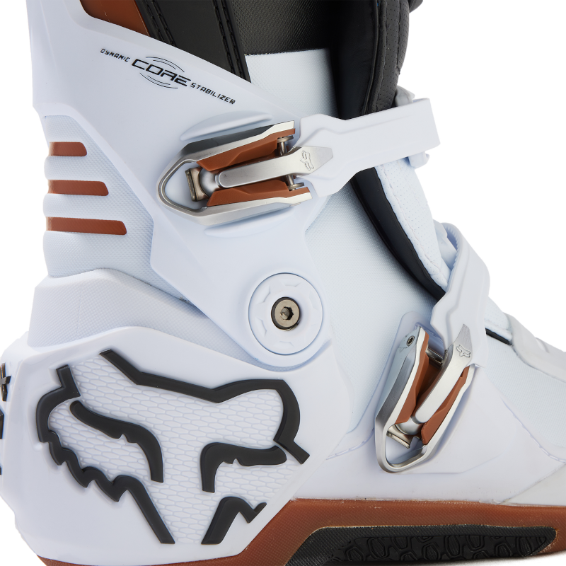 Motion Boot - Black/White/Gum