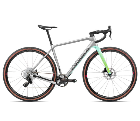 TERRA M22 Team 1X - Stone Silver (Matt) - Ice Green (Gloss)