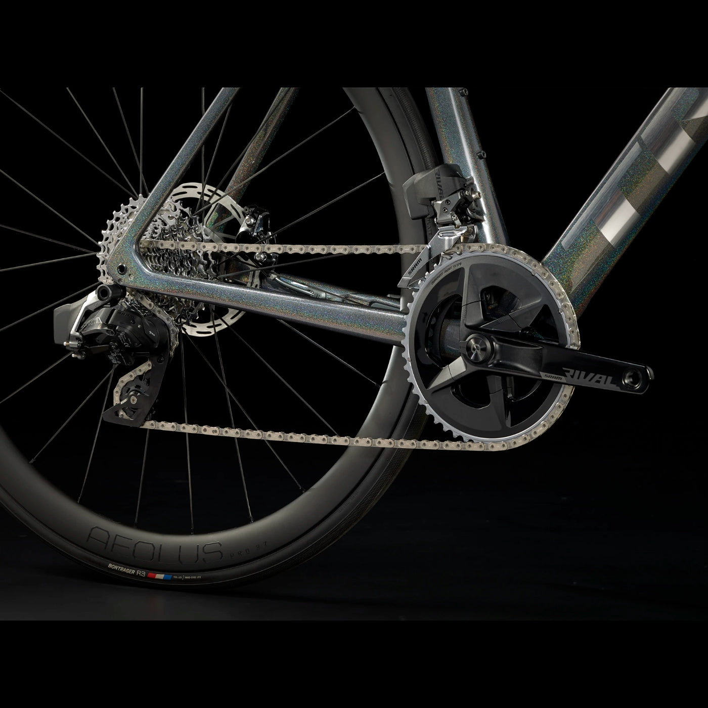 Émonda SLR 6 eTap Dark Prismatic/Trek Black