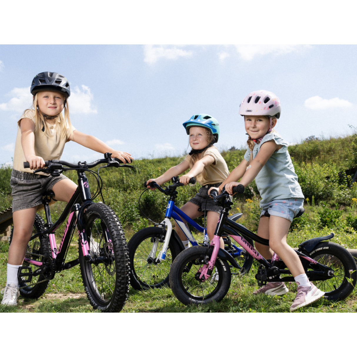 Powerkid 12 - metallic black/pearl pink - glossy