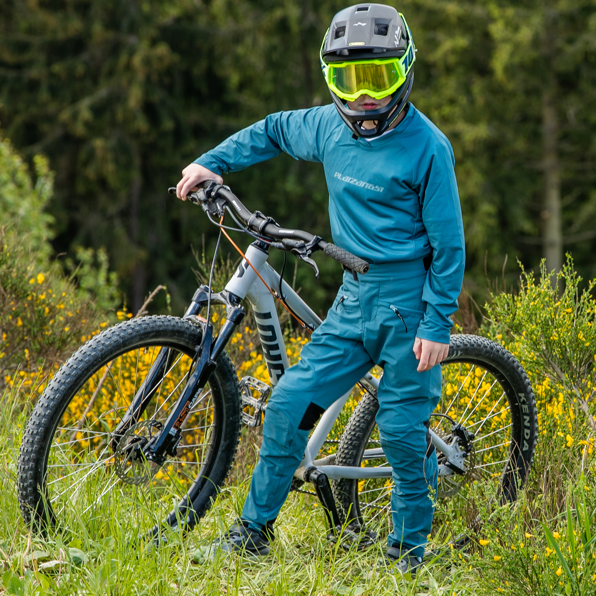 CF Tight Pants Youth - Blau