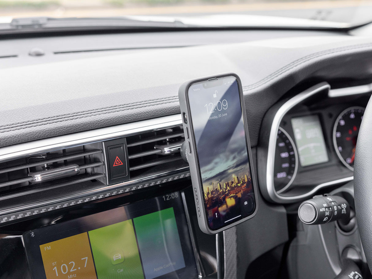 Vent Car Mount Quad Lock