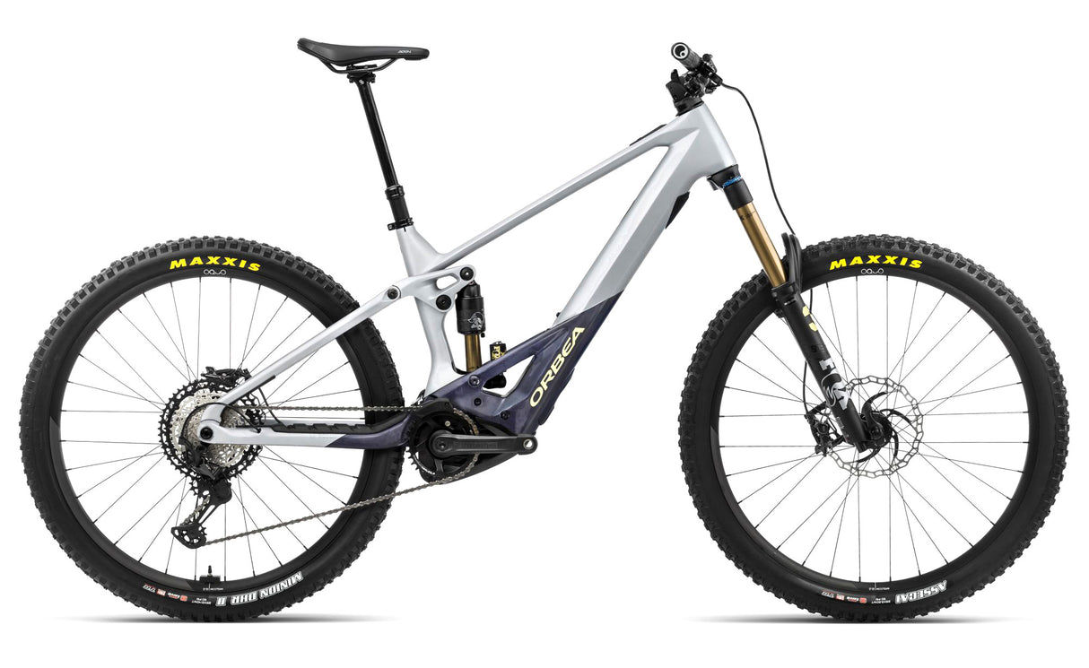 WILD M - TEAM Halo Silver - Tanzanite Carbon View (Matt)