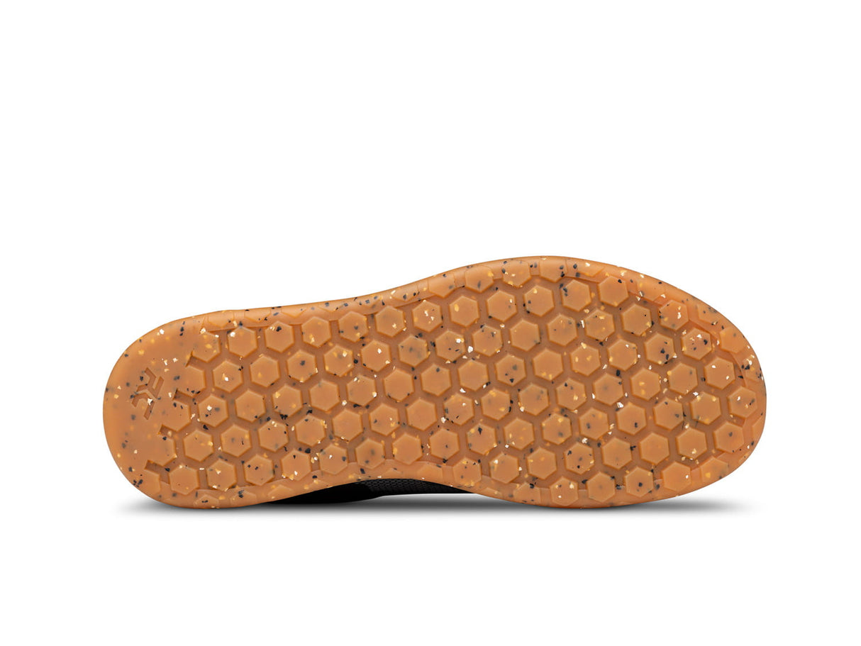 Accomplice Flat Women's Shoe - Rose Camo Ride Concepts