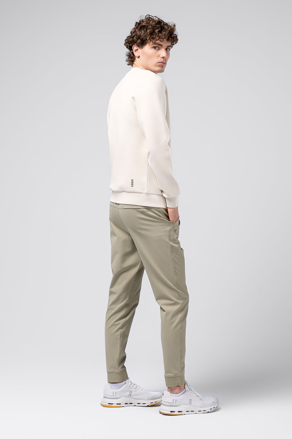 Sweatshirt Hover - Summer Sand