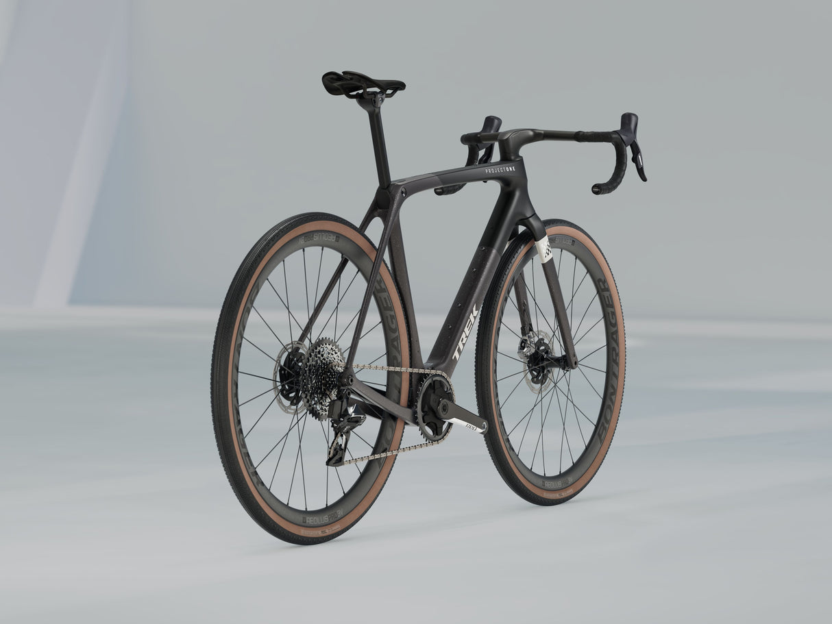 Checkmate SLR 8 AXS - Gloss Trek Black/Matte Carbon Smoke