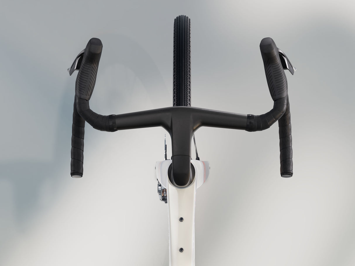 Checkmate SLR 9 AXS - Era White/Buff Beige