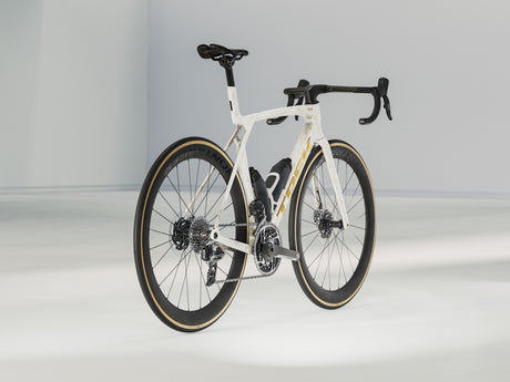 Madone SLR 8 AXS Gen 8 - Era White