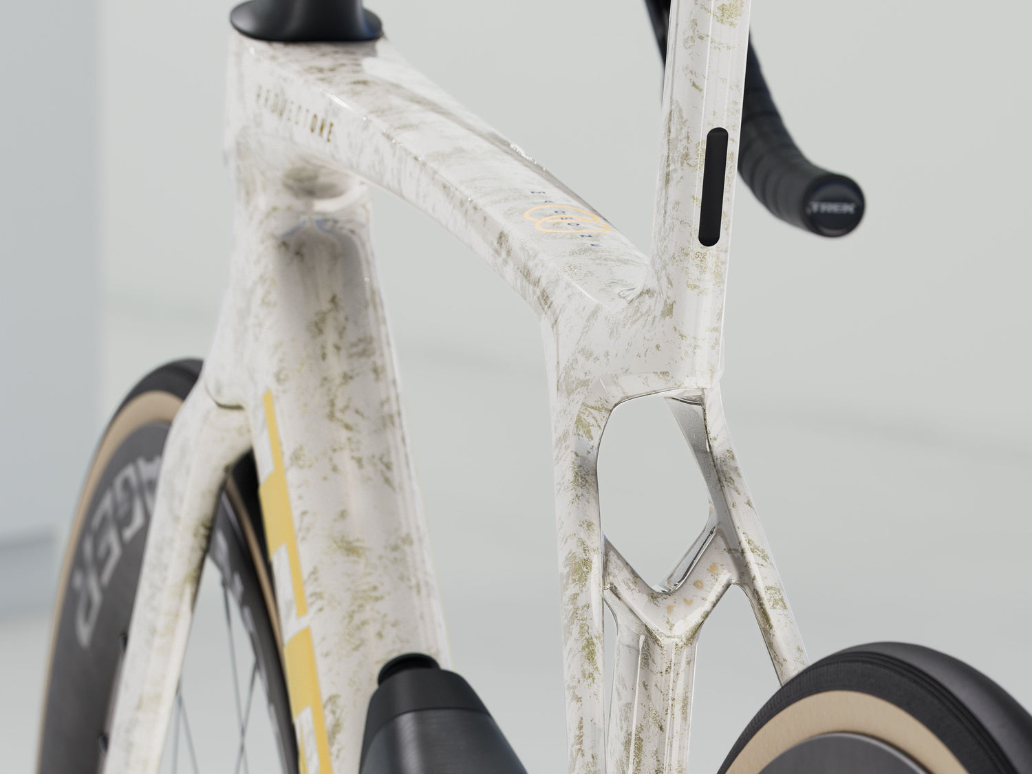 Madone SLR 8 AXS Gen 8 - Era White