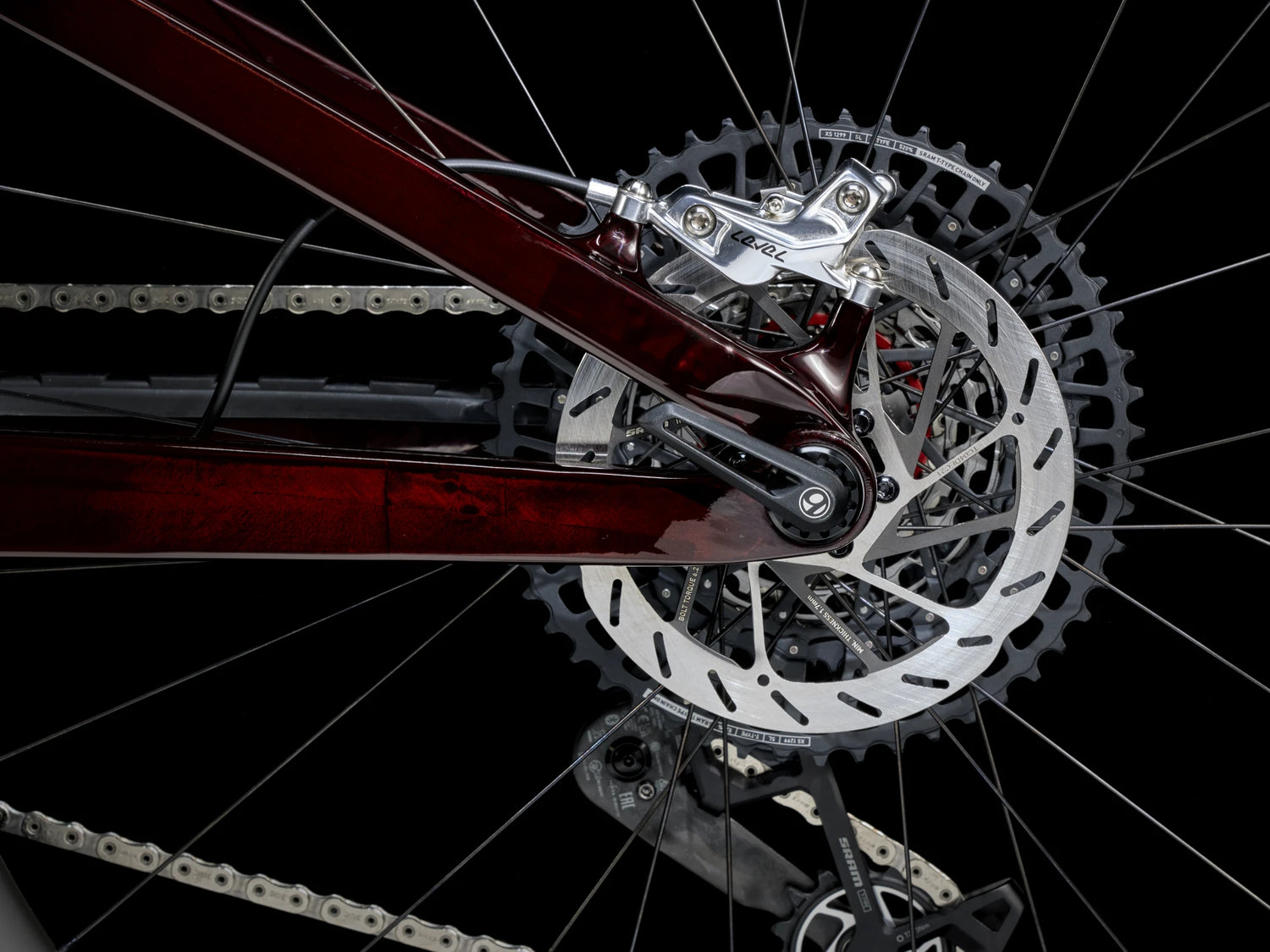 Top Fuel 9.9 XX AXS Carbon Red Smoke