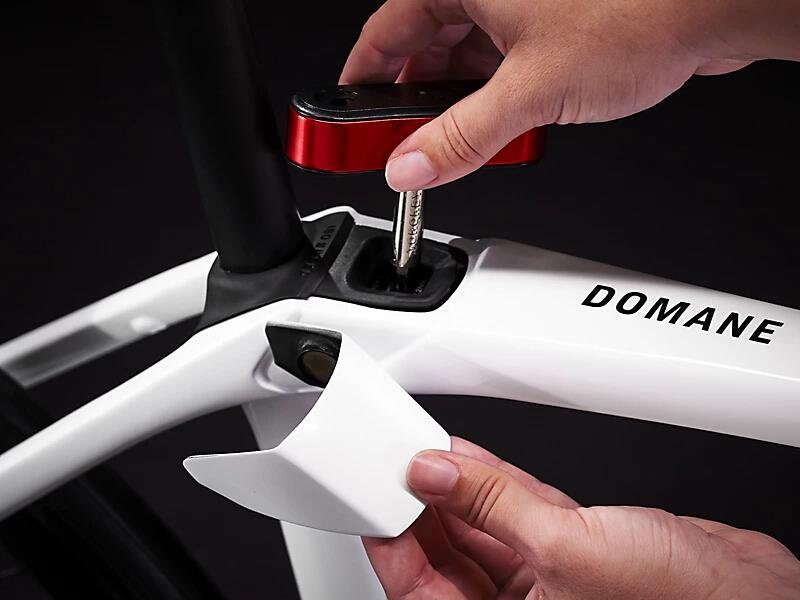 Domane SLR 6 Gen 4 Crystal White