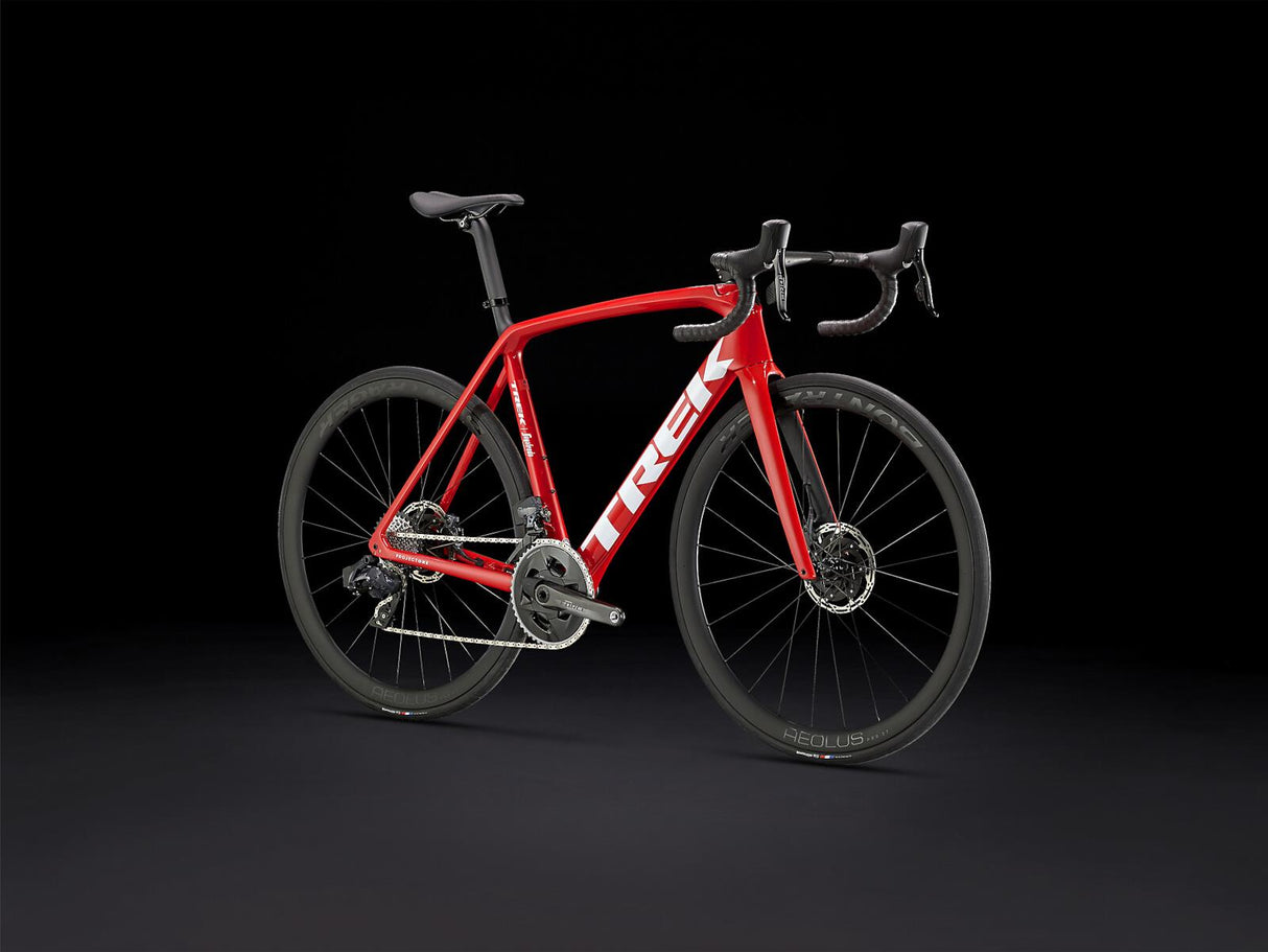 Emonda SLR 7 eTap Viper Red