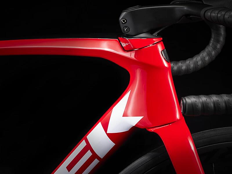Emonda SLR 7 eTap Viper Red